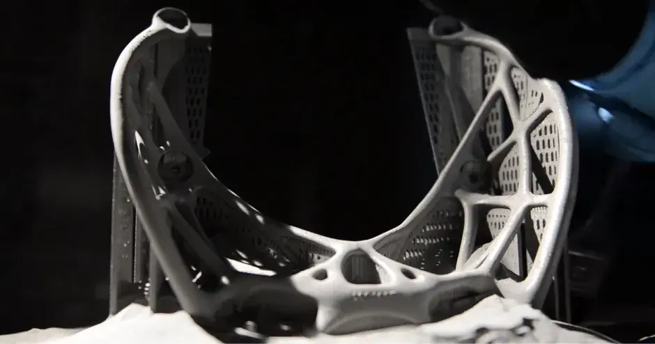 ダイレクト メタル プリントされた航空機用ブラケット