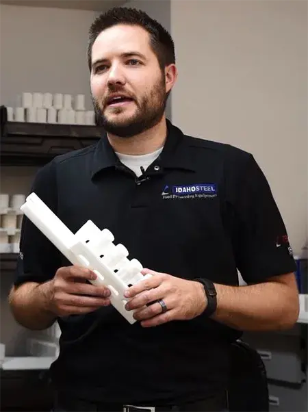 Idaho Steel 社で 3D プリントされた工作機械