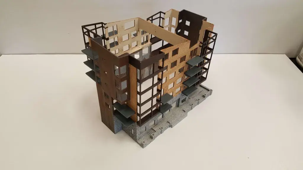 3D Systems の SLA により、ディテールをより細かく作り込み、より強度の高い部品を制作することが可能に