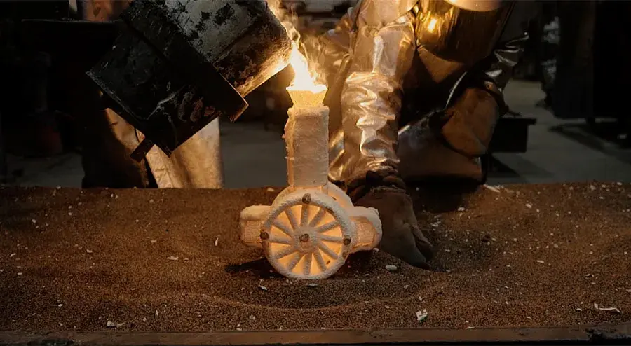 3D プリントされたワックスパターンは、鋳造パーツの迅速な生産のための鋳造プロセスにシームレスに導入できます。