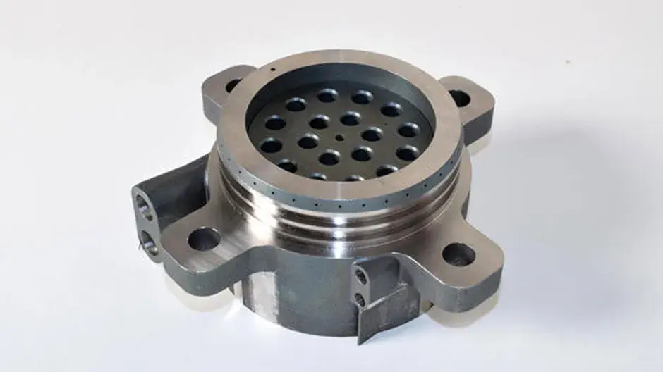 EU Horizon 20/20 SMILE プロジェクト用の金属 3D プリント液体燃料ロケットエンジンインジェクター