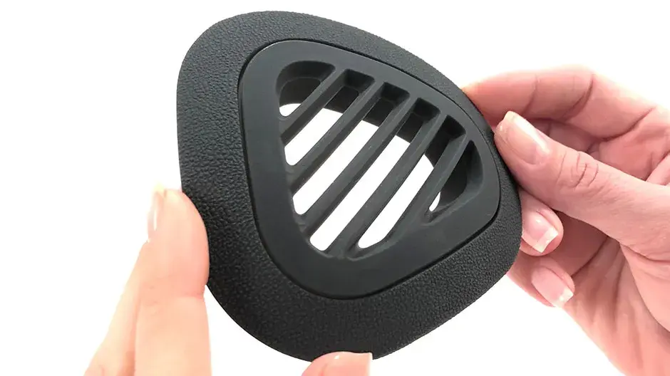 Figure 4 Pro Black でプリントされたクリップ通気孔