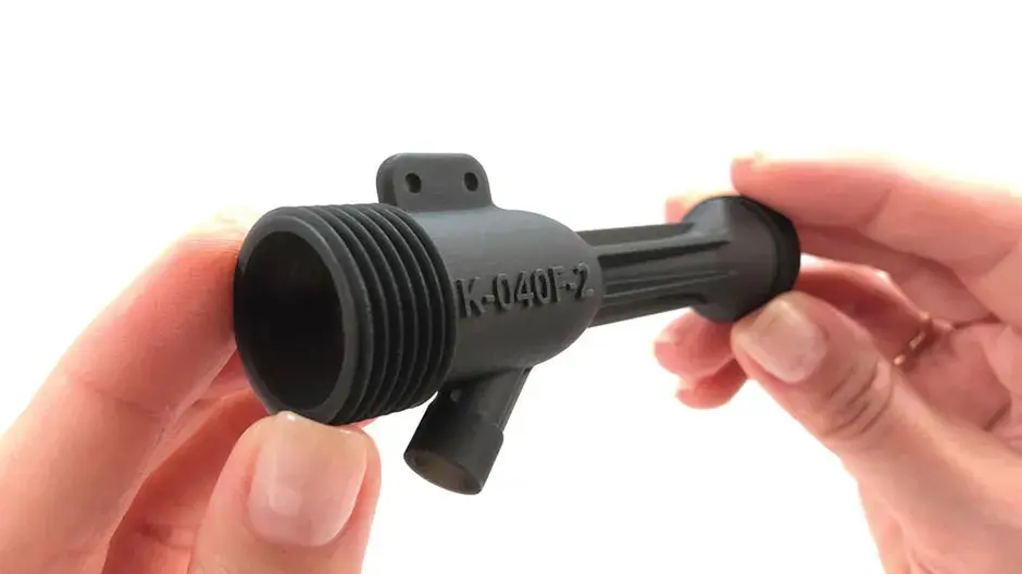 長期的 UV 安定性を備えた強靭な ABS ライク材料、Figure 4 Tough-BLK 20 で 3D プリントした部品