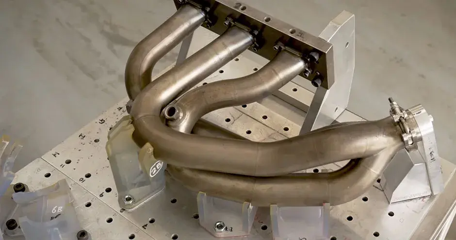 Renault 社の部品と治具・固定具