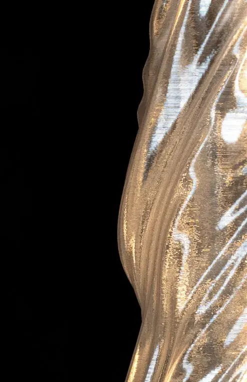 Slicelab 社が設計し、EXT 1270 Titan ペレットプリンタで PETG ペレットを使用して 3D プリントされたランプ。