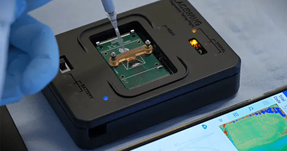 Figure 4 で 3D プリントされたコンポーネントが診断デバイスの進化を促進